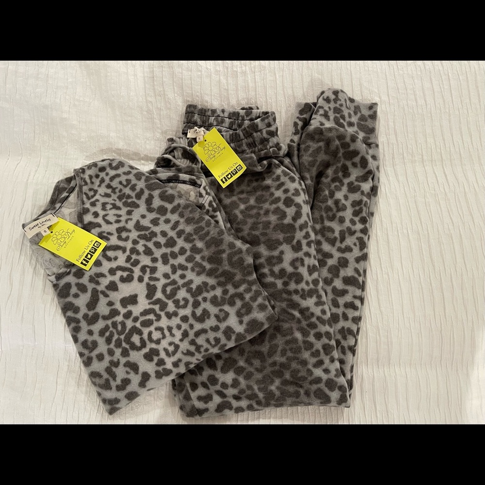 Animal Print Fleece Pjs